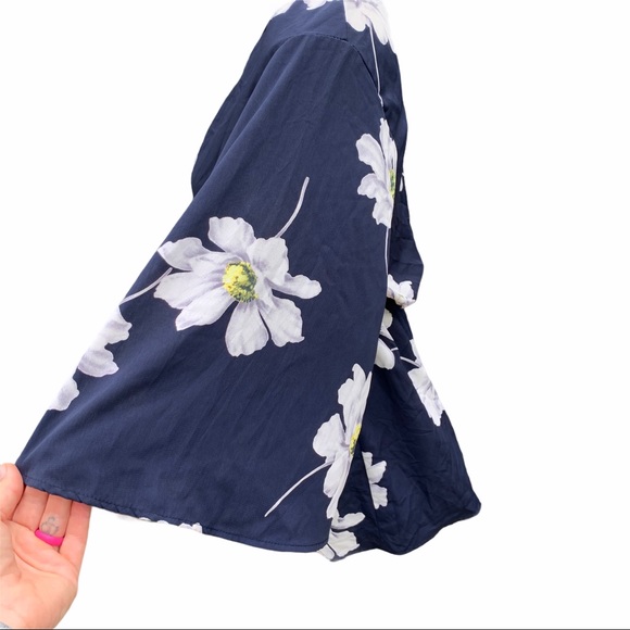 Lulus Flow On Navy Blue Floral Print Romper Medium - Picture 10 of 14